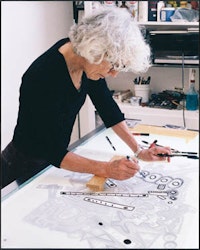 Elizabeth Murray at work at Sidney B. Felsens print studio, courtesy of Los Angeles and MoMA