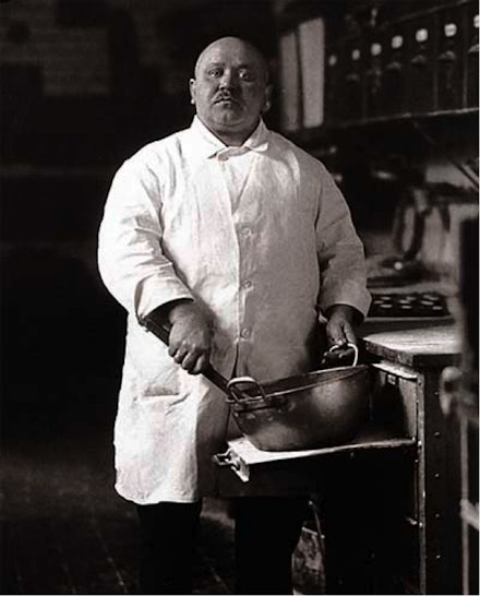 Image of Sander’s baker from Benjamin’s Short History of Photography.