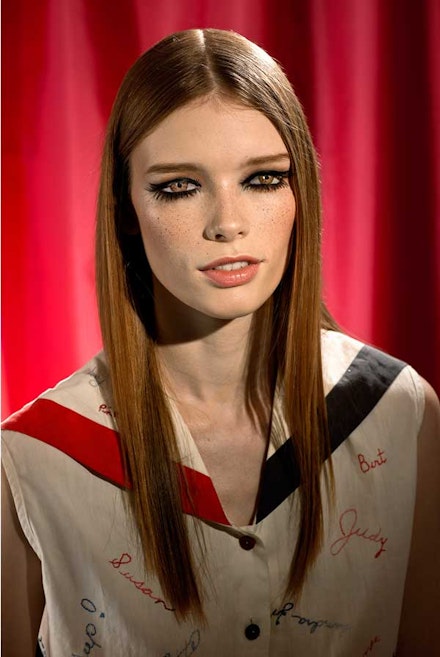 Laurie Simmons, “How We See/Look 1/Julia,” 2014. 48 × 70 inches.