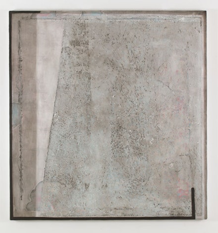 Jessica Dickinson, “Knows:” (2013 – 15). Oil on limestone polymer on panel, 56 1/4 × 53 1/8 ̋. Photo: Jason Mandella. Courtesy of James Fuentes, New York.