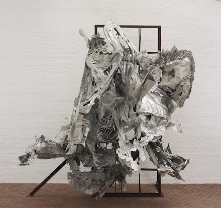 Frank Stella, <em>Raft of the Medusa (Part I)</em>, 1990. Aluminum and steel, 167 × 163 × 159 inches.  Glass House, A Site of the National Trust for Historic Preservation. © 2015 Frank Stella/ Artists Rights Society (ARS), New York.