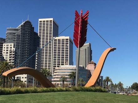 Claes Oldenburg and Coosje Van Bruggen, <em>Cupid's Span</em>, 2002. Stainless steel, structural carbon steel, fiber-reinforced plastic, cast epoxy, polyvinyl chloride foam; painted with polyester gelcoat. 64 ft. x 143 ft. 9 in. x 17 ft. 3/8 in. Commissioned by D&DF Foundation, San Francisco. Installed in Rincon Park, San Francisco, California. (Photo: Lynne Baer)
