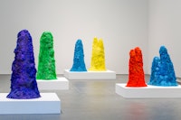 Agnieszka Kurant, <em>A.A.I 10-15</em>, 2017. Termite mounds built by termite colonies from colored sand, gold, glitter, and crystals. Dimensions vary. Collaboration with entomologist Dr. Paul Gardenias, SUNY-ESF with the researchers at the University of Florida. and Dr. Leah Kelly, Rockefeller University. Commissioned by  SCAD Museum of Art. Courtesy the artist, Tanya Bonakdar Gallery, New York, and Savannah College of Art and Design.