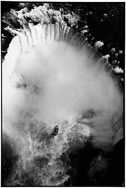 <p>Zoe Leonard, <em>Niagara Falls no.4</em>, 1986/1991. Gelatin silver print, 41 7/8 × 29 1/4 inches. Courtesy Galerie Gisela Capitain, Cologne, and Hauser & Wirth, New York.</p>