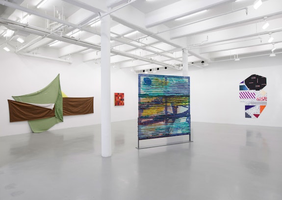 Installation view: <em>Painters Reply: Experimental Painting in the 1970s and now</em> Lisson Gallery, New York, 2019.© Lisson Gallery.