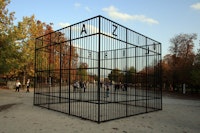 Michelangelo Pistoletto, <em>The Free Space, </em>conceived 1976 / fabricated 2020. Steel, 110 1/4 x 141 3/4 x 141 3/4 inches. © Michelangelo Pistoletto. Courtesy the artist, Lévy Gorvy, and Galleria Continua. Photo: Anabel Paris & Jérôme Taub.