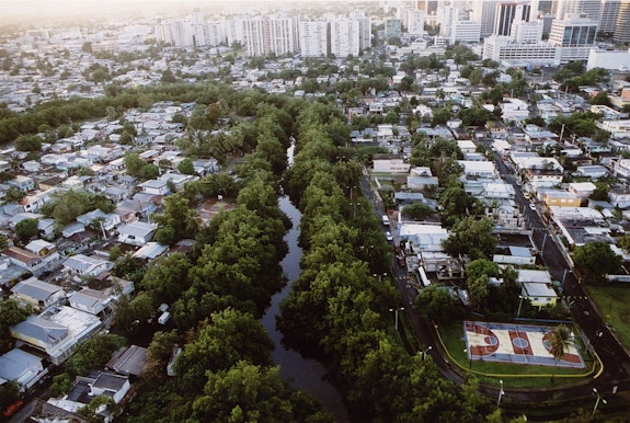 Aerial view of the communities surrounding the Caño Martín Peña, San Juan, Puerto Rico. Image courtesy the Corporación del Proyecto ENLACE del Caño Martín Peña.