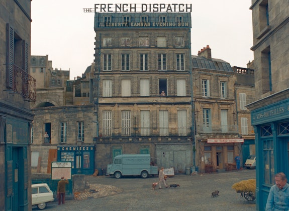 <em>The French Dispatch</em>. Courtesy Searchlight Pictures. © 2021 20th Century Studios All Rights Reserved.