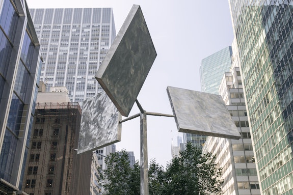 George Rickey, <em>Three Squares Gyratory I</em>, 1975. Stainless steel, 174 x 168 inches. © George Rickey Foundation, Inc./Artist Rights Society (ARS), New York. Courtesy of Kasmin, New York.