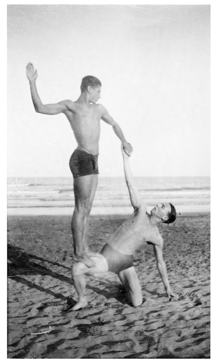 Serge Lifar and George Balanchine, undated photograph. With kind permission from the Archives de la Ville de Lausanne (AVL), fonds P63 (Serge Lifar), section iconographie, carton 4, enveloppe “George Balanchine.”