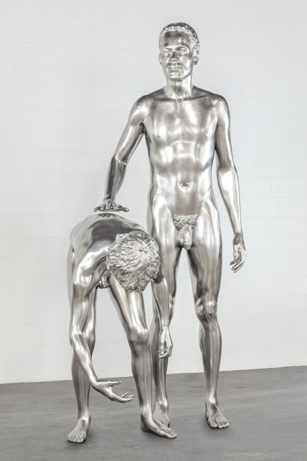 Charles Ray, <em>Huck and Jim</em>, 2014. Stainless steel, Jim: 111 1/2 x 43 3/4 x 26 1/2 inches, Huck: 59 5/8 x 30 3/4 x 49 5/8 inches. Collection of Lisa and Steven Tananbaum. © Charles Ray, Courtesy Matthew Marks Gallery. Photo: Josh White.