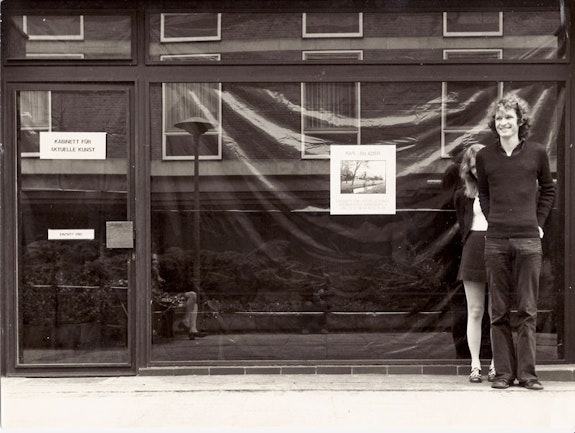 Mary Sue Andersen and Bas Jan Ader, in front of Kabinett für Actuelle Kunst gallery, Bremerhaven, Germany, 1972. Photo courtesy Mary Sue Anderson-Ader and the Estate of Bas Jan Ader.