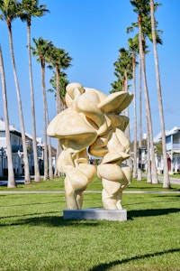 Installation view: <em>Tony Cragg: Sculptures and Works on Paper,</em> The Gallery at Windsor, Vero Beach, Florida, 2023. Courtesy The Gallery at Windsor. Photo: Aric Attas.