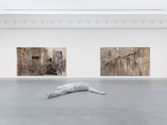 Installation view: <em>Mark Bradford: You Don’t Have to Tell Me Twice</em>, Hauser & Wirth New York, 2023. © Mark Bradford. Courtesy the artist and Hauser & Wirth. Photo: Sarah Muehlbauer.