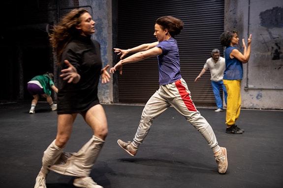  From left to right: Tess Dworman, Lucy Kaminsky, Molly Poerstel, Kayvon Pourazar, and Leslie Cuyjet in <em>Family Happiness</em>. Photo: Maria Baranova.
