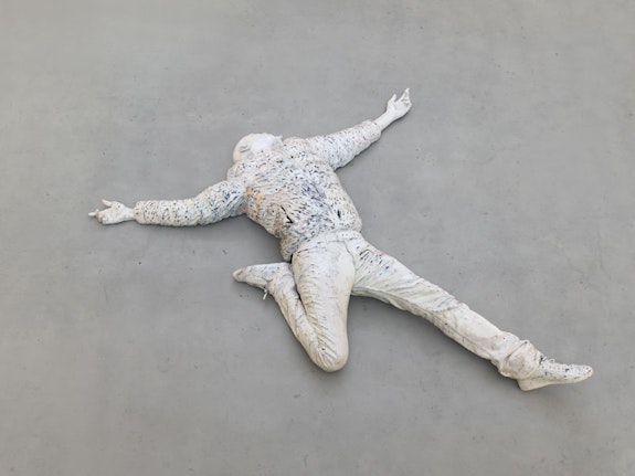 Mark Bradford, <em>Death Drop, 2023</em>, 2023. Mixed media sculpture, 120 x 120 x 20 inches. Courtesy the artist and Hauser & Wirth. Photo: Sarah Muehlbauer.