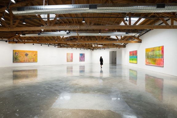 Installation view: <em>Frank Bowling: Landscape</em>, Hauser & Wirth, West Hollywood, 2023.© Frank Bowling. All rights reserved, DACS, London / ARS, New York 2023. Courtesy the artist and Hauser & Wirth. Photo: Fredrik Nilsen.
