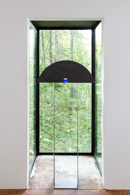 Torkwase Dyson, <em>Black Scale, a Revolution (Bird and Lava)</em>, 2022-2023. Wood, steel, cast glass, graphite, 54 x 26 x 10 inches. © Susan Wides. Courtesy ‘T’ Space Rhinebeck.